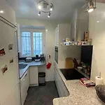 Daire Spacious And Convenient 2 Bedroom Flat In Centre *