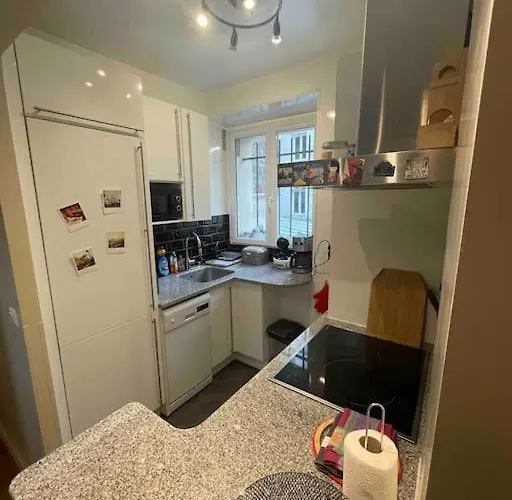 Spacious&convenient 2 Br Flat In Centre